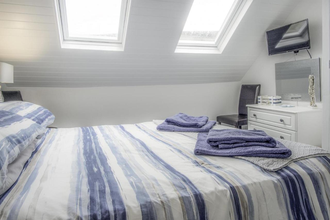 St Julians View - 1 Bedroom Apartment - Tenby Extérieur photo